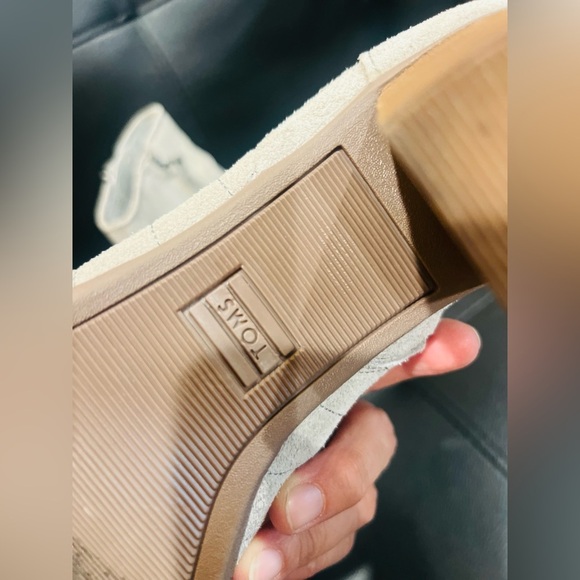 TOMS Majorca Grey Suede Peep Toe Block Heel zip up Bootie Size Women's W8 - Picture 9 of 10